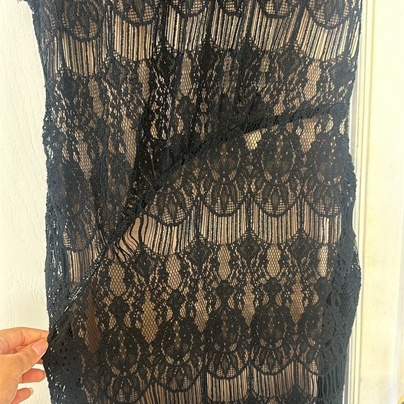 Rachel & Chloé Black Lace Nude Illusion Maxi Dress – Size M - Picture 6 of 10